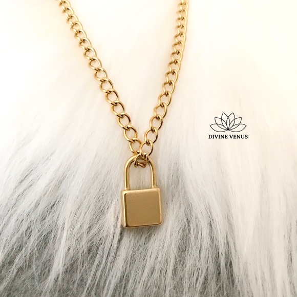 DIVINE VENUS Jewelry - Lock Necklace 🔒Gold Plated Stainless Steel